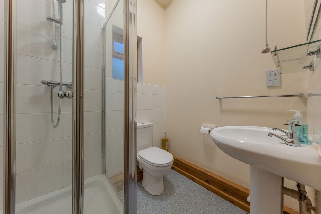 Maple Lodge Maple Lodge